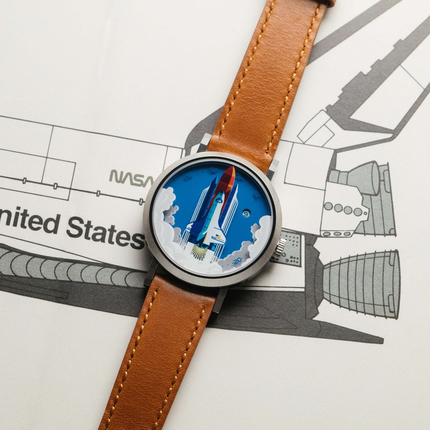 Space Shuttle Jump Hour Automatic